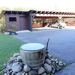 2 * Strobl
