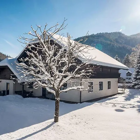 2 * Strobl
